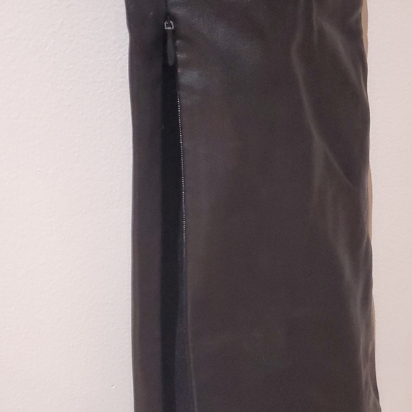 Zara Fit and Flare side zip pleather pants - Picture 5 of 7